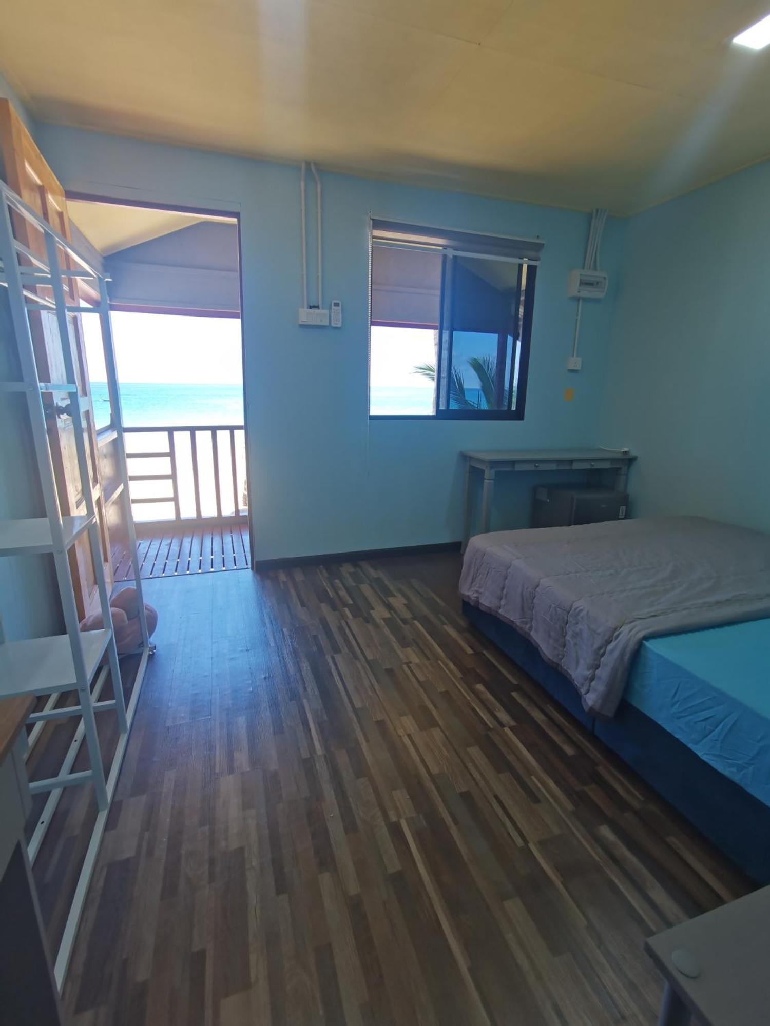 Permata Beach Chalet Kampong Juara Extérieur photo