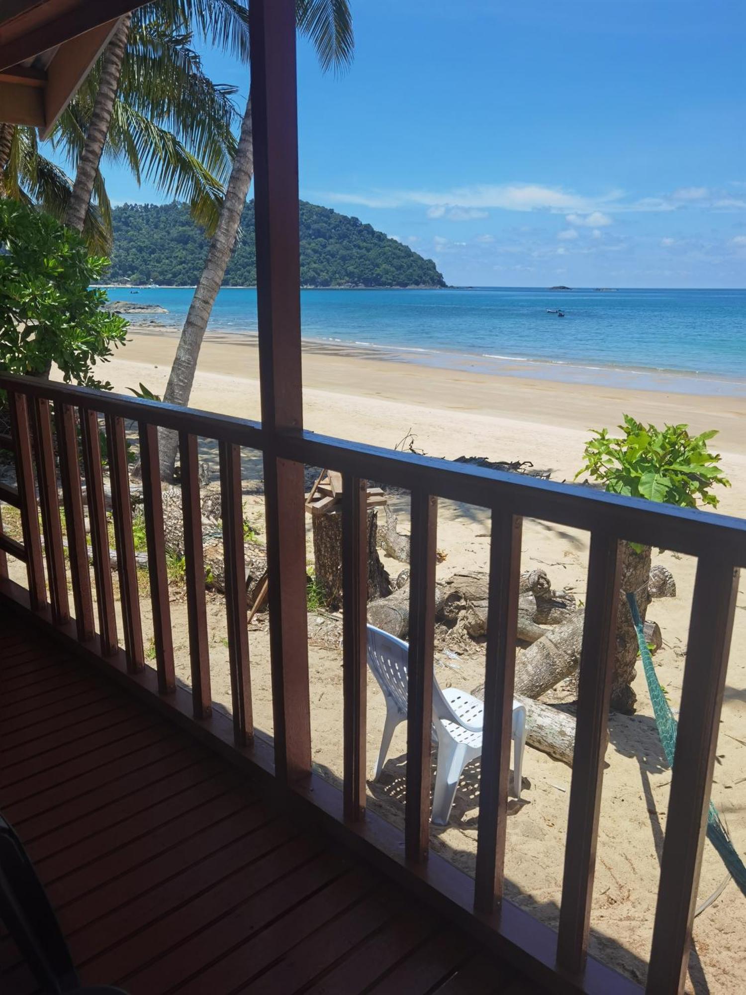 Permata Beach Chalet Kampong Juara Extérieur photo