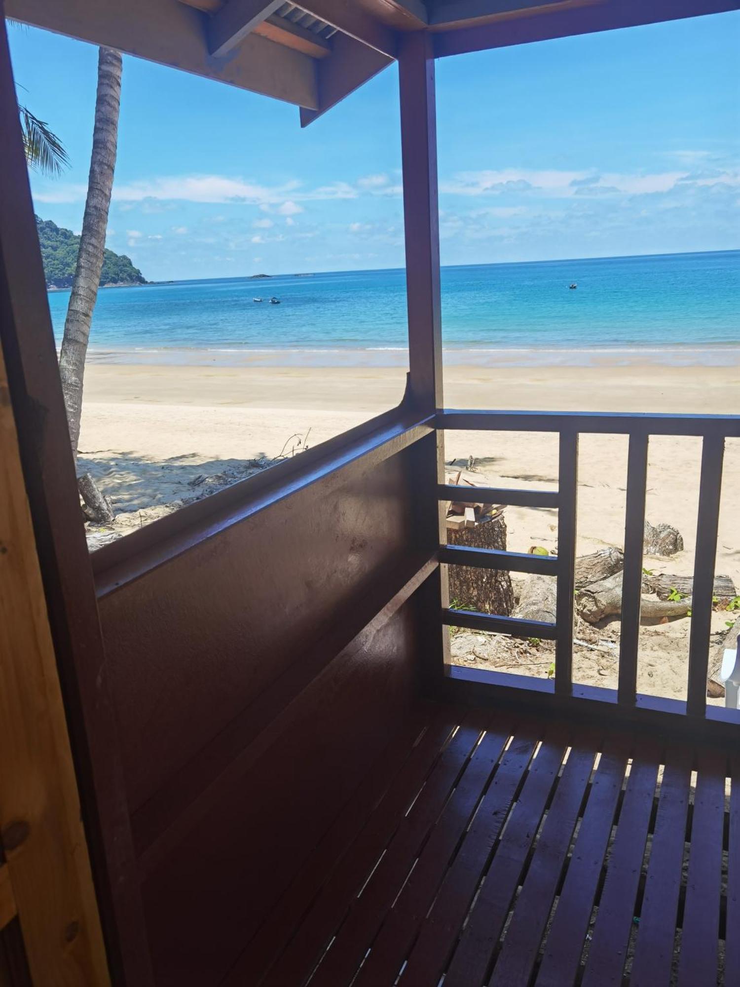 Permata Beach Chalet Kampong Juara Extérieur photo