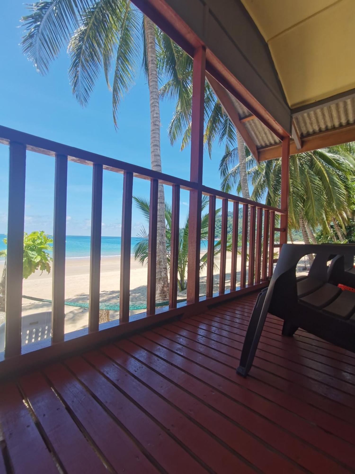 Permata Beach Chalet Kampong Juara Extérieur photo