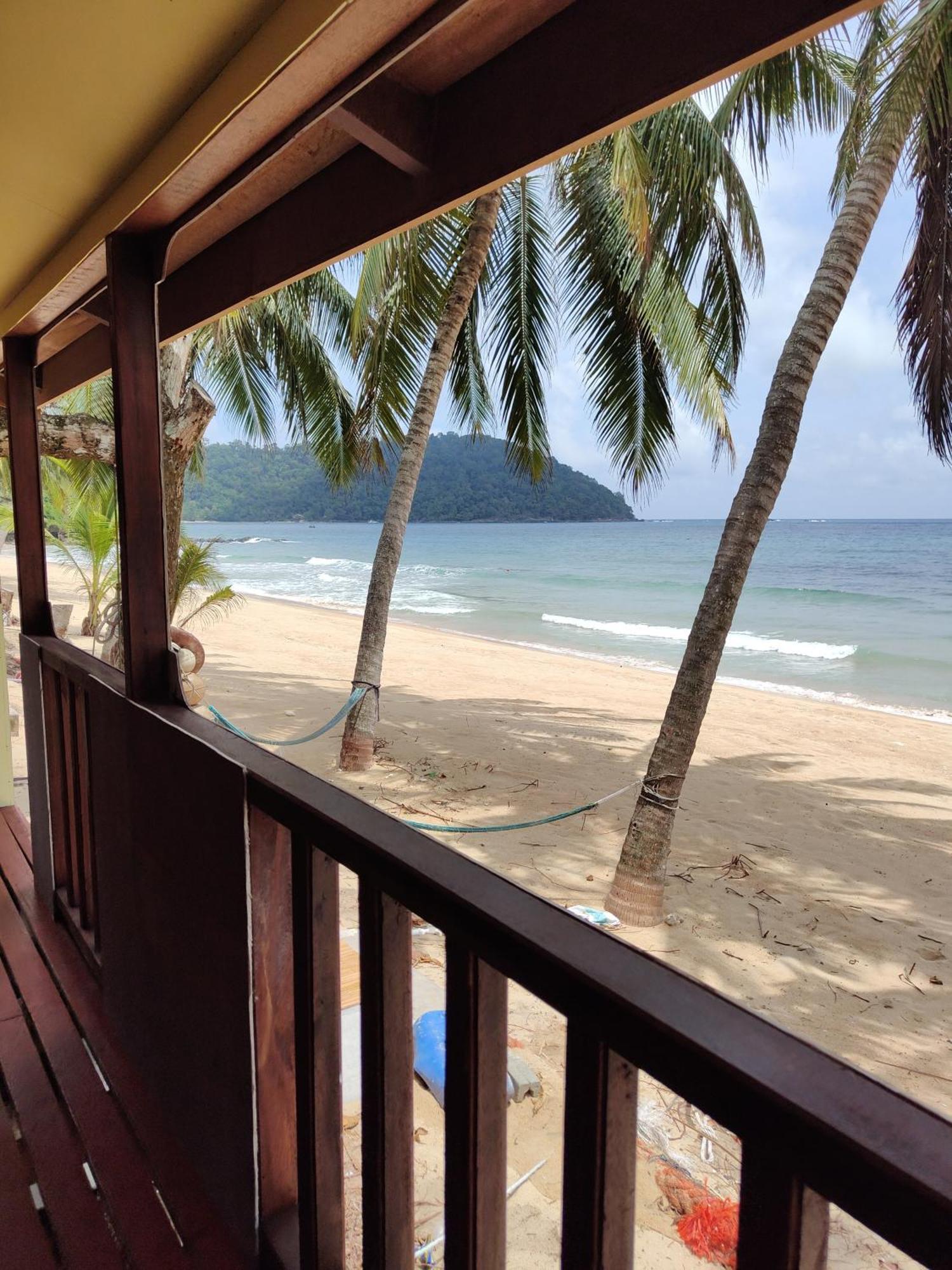 Permata Beach Chalet Kampong Juara Extérieur photo
